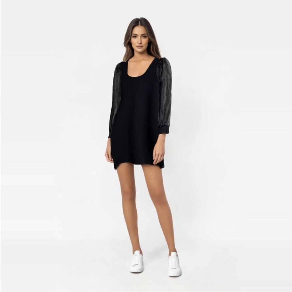NWT House of Harlow 1960 Bodycon Sheer Sleeve Knit Scoopneck Black Dress…